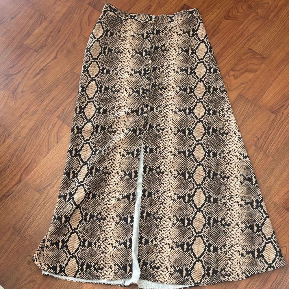 Zara Snake-Print A-Line Midi Skirt in Beige and Black